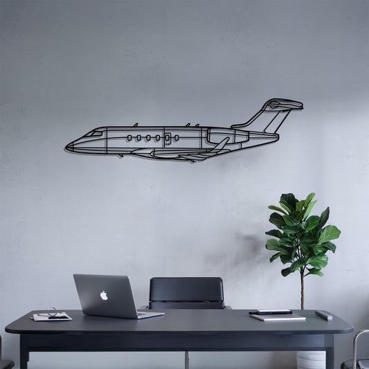 Challenger 350 – Kovová dekorácia na stenu lietadla