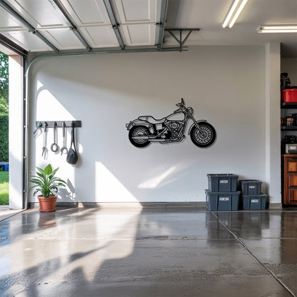 Dyna Low Rider Full – Kovová dekorácia na stenu motorky