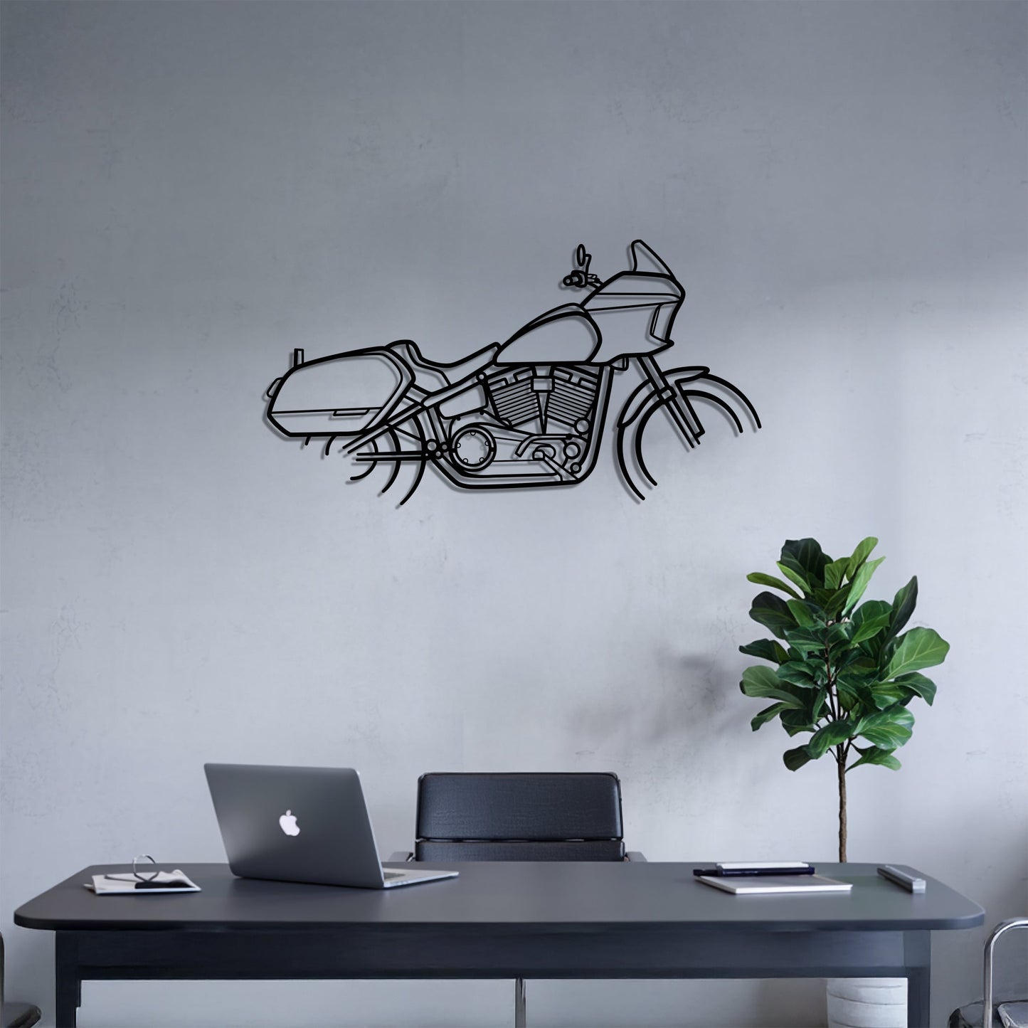 Low Rider ST – Kovová dekorácia na stenu motorky